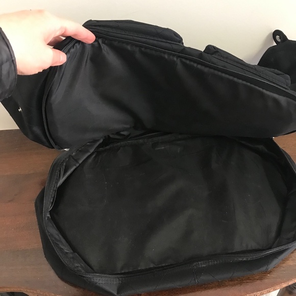 Overnight Bags- 2 Different Style Bags for 1 Price - Picture 7 of 11